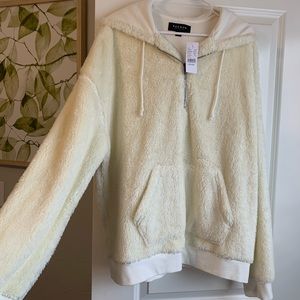 NWT pacsun large furry pullover